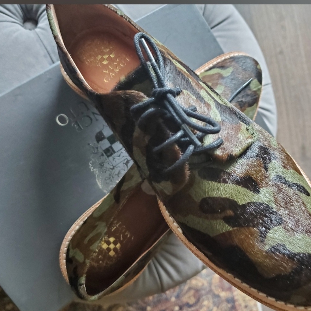 Vince Camuto Nilee Camo Oxfords